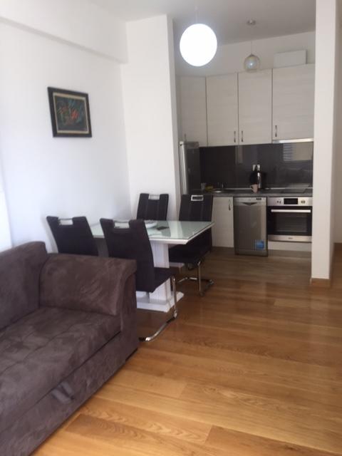 Lux Stan Mediteranska Appartement *